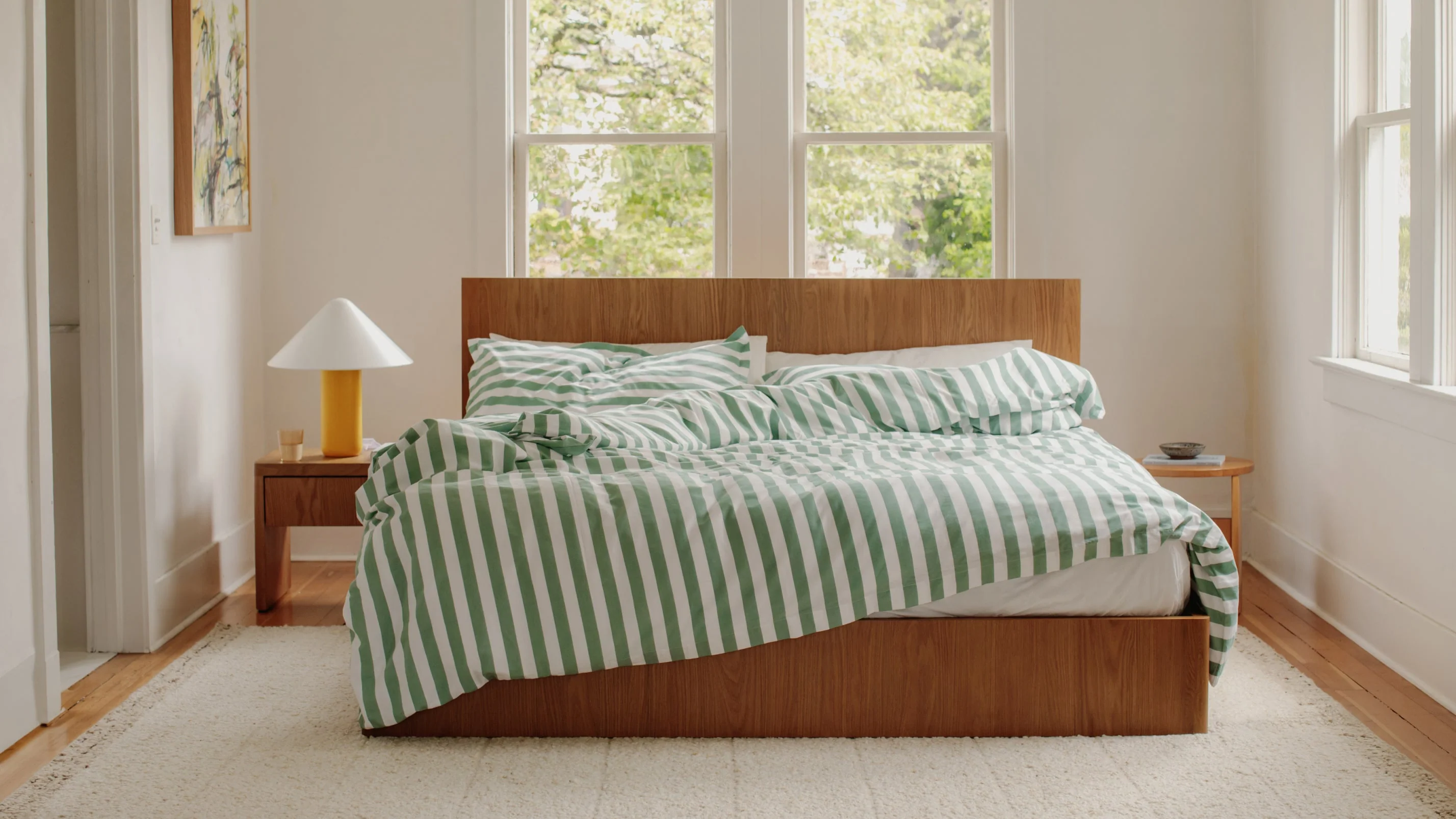 Form Storage Bed, Queen, White Oak - Image 3