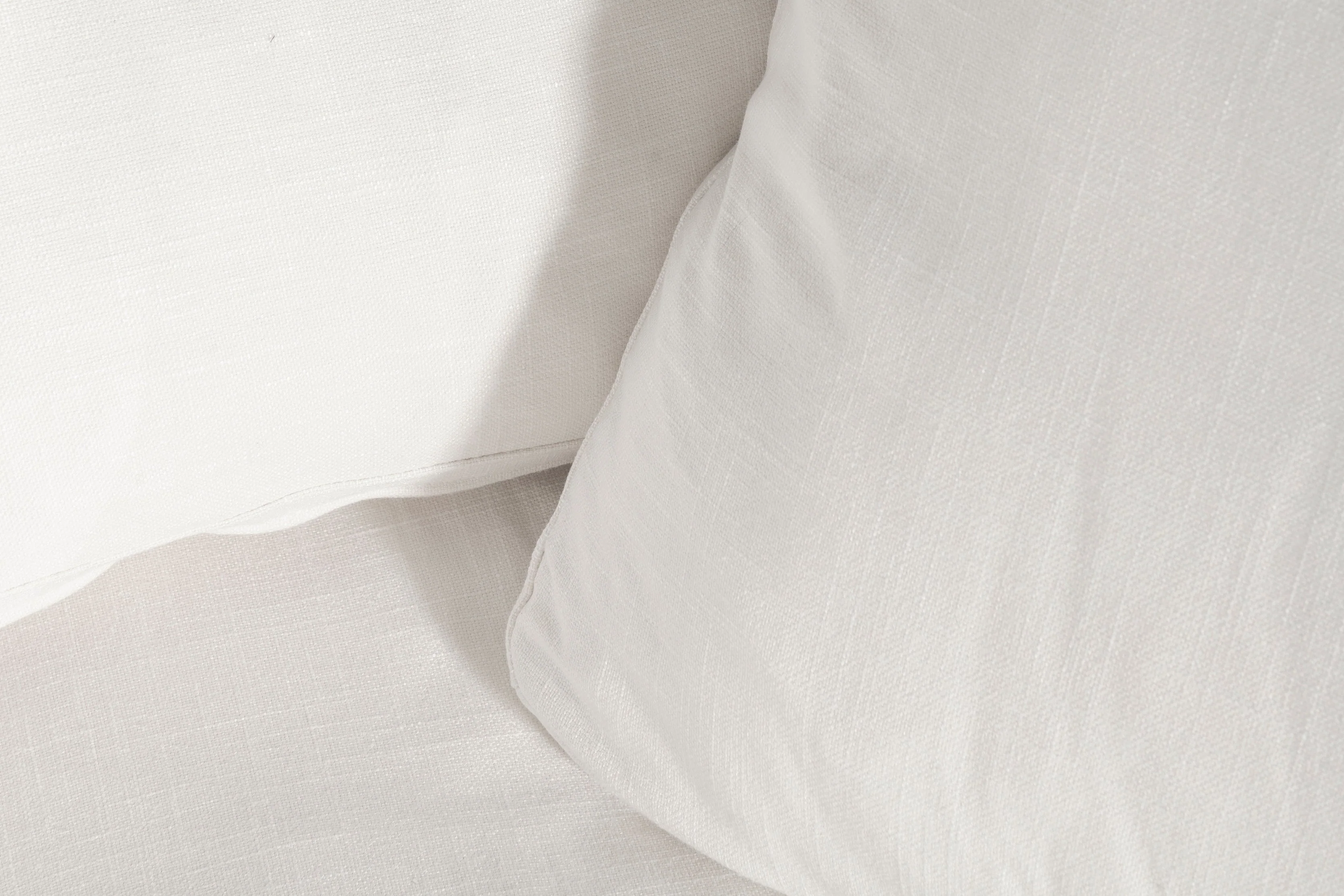 Movie Night™ Corner Chair, Standard, Cream Linen (Left Or Right) - Image 9