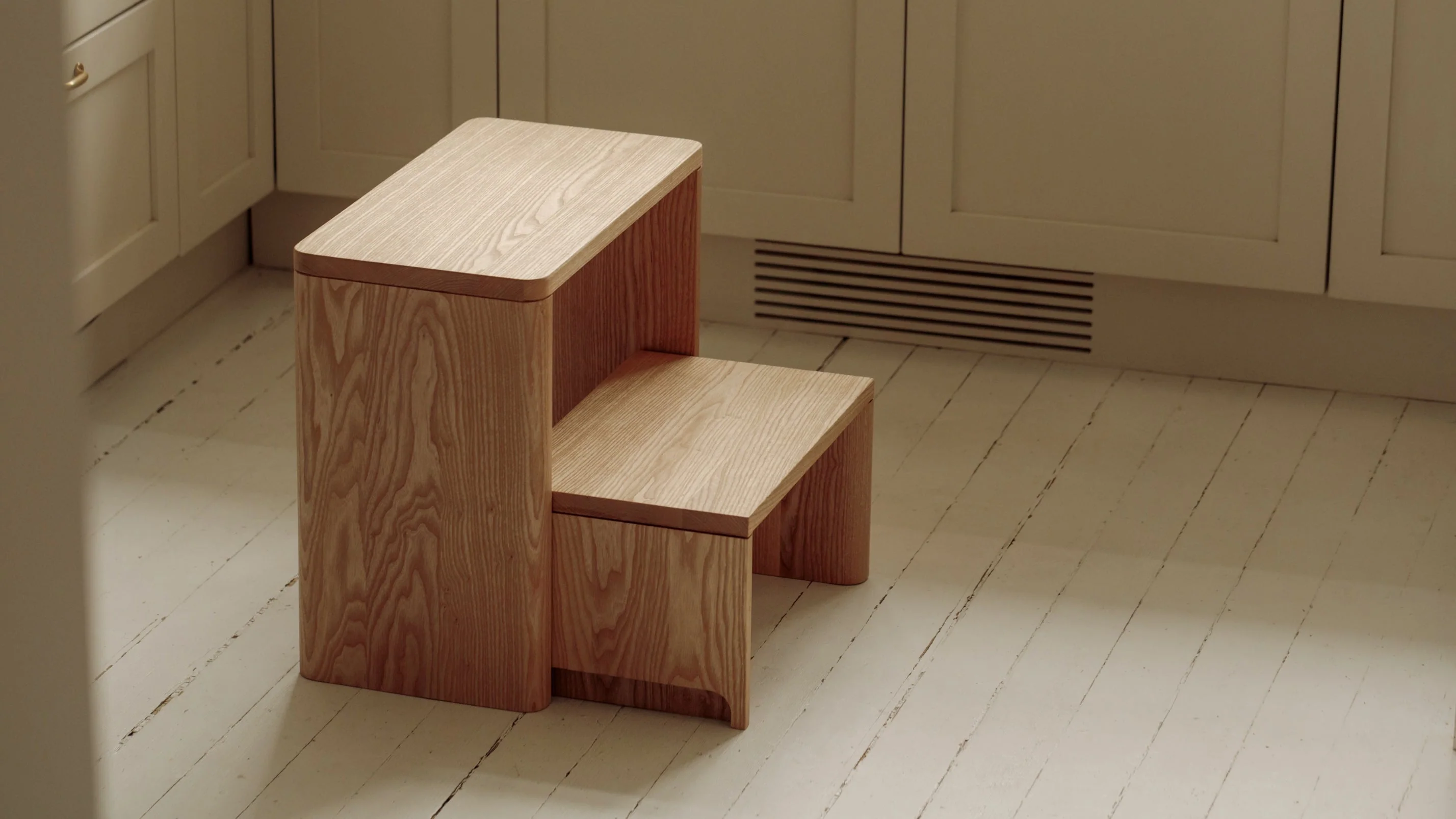 Step On Me Stool, Ash - Image 3