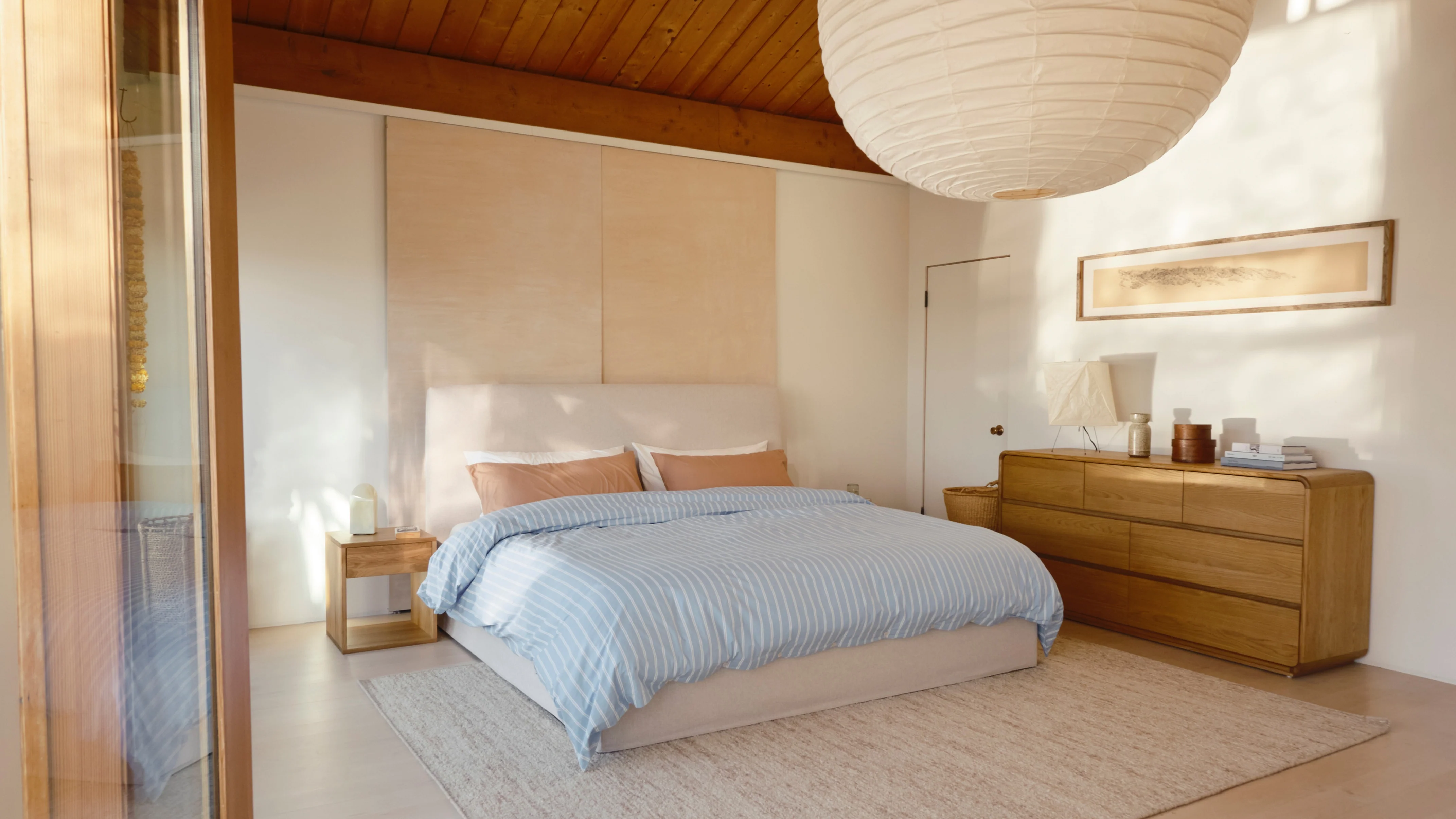 Wave Storage Bed, King, Latte - Image 3